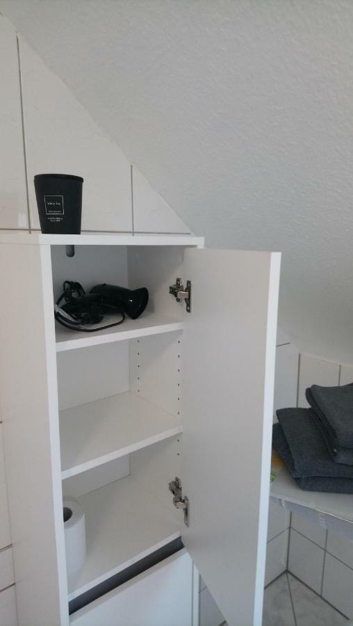 Ferienwohnung Mit 2 Schlafzimmern Und Parkplatz Erfurt Exteriör bild